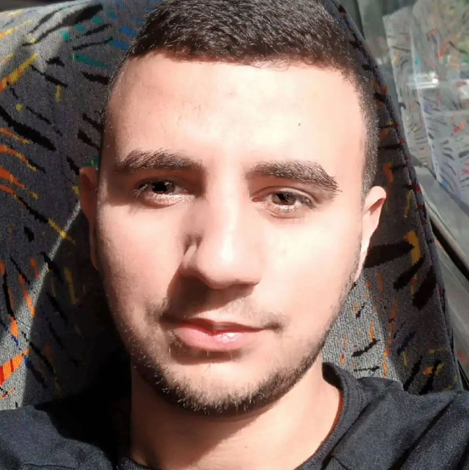 ‏אביאל אביכזר‏ (אברהם)